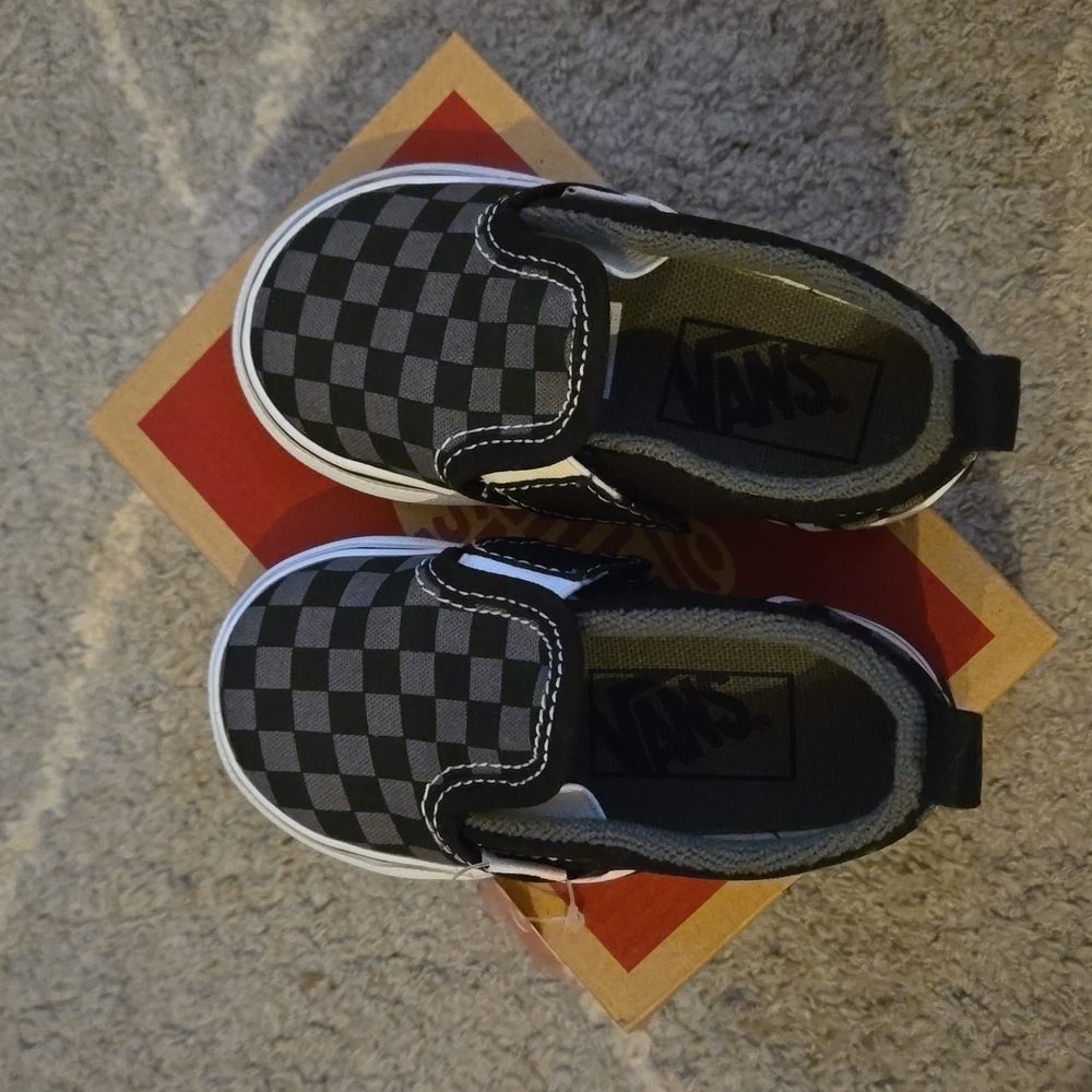 NWT Slip-On Vans Checkerboard Blk/Pewter